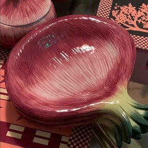 Fitz and Floyd onion plate Dish red
